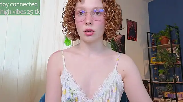 Snapshot of _lightmyfire chatting on February 12, 2025, 6:51 am  lightmyfire online show from February 12, 2025, 6:51 am