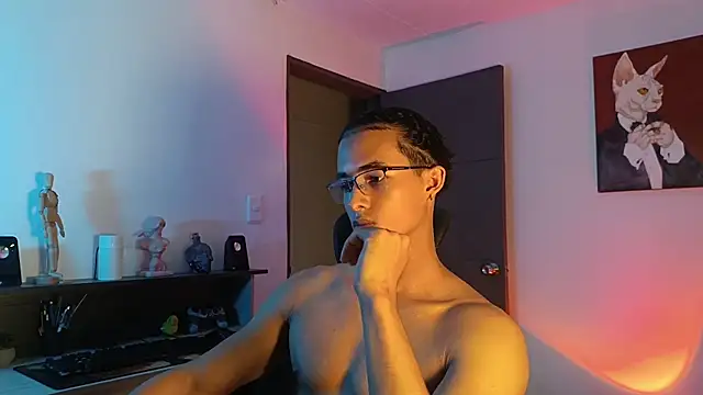 Snapshot of alejo_x3 chatting on September 30, 2025, 10:37 pm alejo x3 online show from September 30, 2025, 10:37 pm