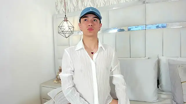 Snapshot of 1m_Joel chatting on November 14, 2025, 5:06 am 1m Joel online show from November 14, 2025, 5:06 am