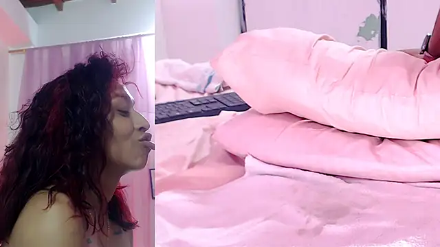 Snapshot of Rubidaniells chatting on December 24, 2024, 7:17 am Rubidaniells online show from December 24, 2024, 7:17 am