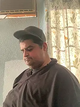 Miguel16i online show from February 15, 2025, 10:10 pm