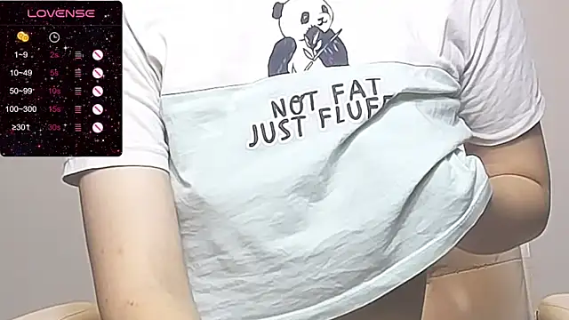 RRUUBBYYY online show from November 12, 2025, 7:31 am