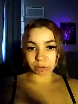 Snapshot of HotRuiva chatting on February 25, 2025, 1:17 pm HotRuiva online show from February 25, 2025, 1:17 pm