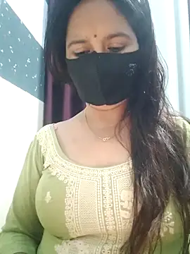 Aishwaryaa 69 online show from February 13, 2025, 8:17 am