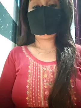 Aishwaryaa 69 online show from February 24, 2025, 3:42 pm