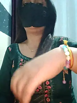 Aishwaryaa 69 online show from February 26, 2025, 9:10 am