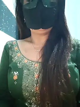 Aishwaryaa 69 online show from March 6, 2025, 12:19 pm