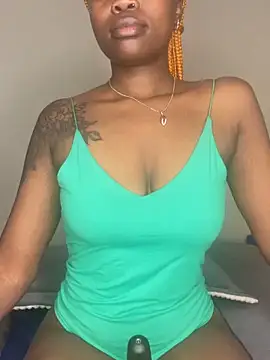 Snapshot of Fury_Foxy chatting on January 31, 2025, 7:18 pm Fury Foxy online show from January 31, 2025, 7:18 pm