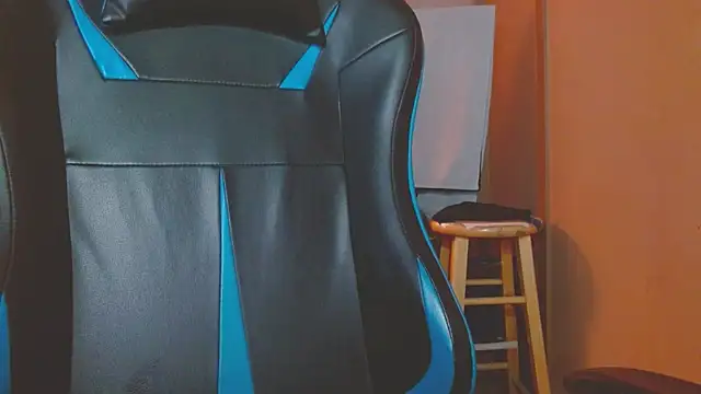 cosmicjones online show from February 13, 2025, 11:17 am