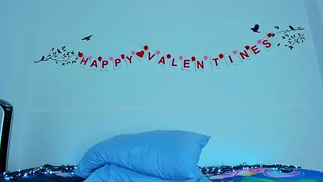 Snapshot of ayheleensexygirl1 chatting on February 16, 2025, 7:05 pm ayheleensexygirl1 online show from February 16, 2025, 7:05 pm