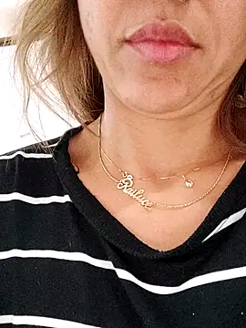 melissa 35  online show from October 20, 2025, 11:49 pm