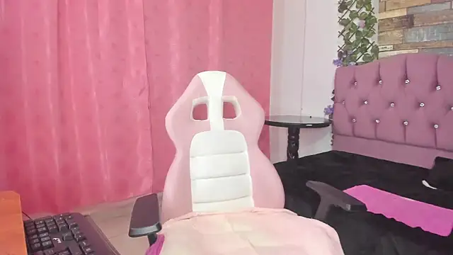 Snapshot of elizabeth_mature23 chatting on December 2, 2024, 1:46 pm elizabeth mature23 online show from December 2, 2024, 1:46 pm