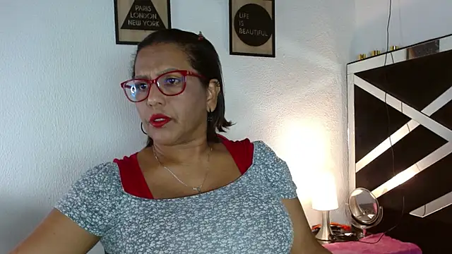 Snapshot of elizabeth_mature23 chatting on October 12, 2025, 4:06 pm elizabeth mature23 online show from October 12, 2025, 4:06 pm