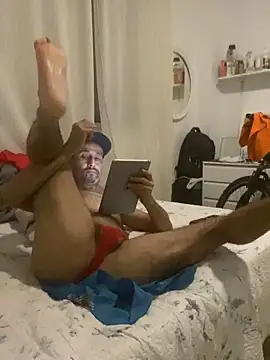 Snapshot of Ney-sp chatting on October 8, 2025, 10:40 pm Ney-sp online show from October 8, 2025, 10:40 pm