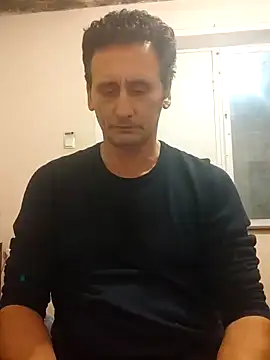 Snapshot of Viause_Kentauelle chatting on December 6, 2024, 8:51 pm Viause Kentauelle online show from December 6, 2024, 8:51 pm