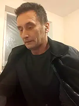 Snapshot of Viause_Kentauelle chatting on January 23, 2025, 9:29 pm Viause Kentauelle online show from January 23, 2025, 9:29 pm