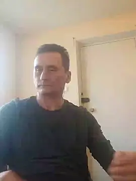 Snapshot of Viause_Kentauelle chatting on February 24, 2025, 12:59 pm Viause Kentauelle online show from February 24, 2025, 12:59 pm