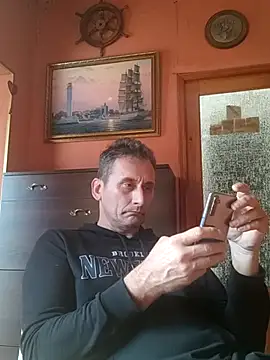 Snapshot of Viause_Kentauelle chatting on October 5, 2025, 9:51 am Viause Kentauelle online show from October 5, 2025, 9:51 am