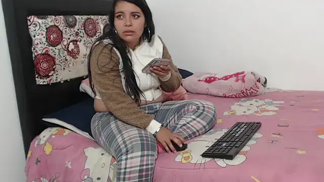 Snapshot of yournaughtyandsexyprinces chatting on January 2, 2025, 2:11 am yournaughtyandsexyprinces online show from January 2, 2025, 2:11 am