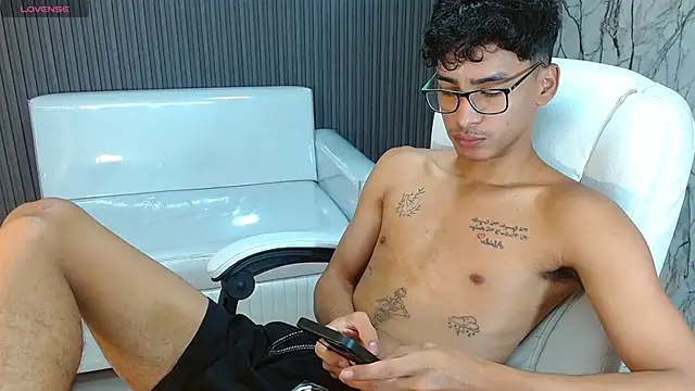 allens joe online show from October 25, 2025, 10:48 pm