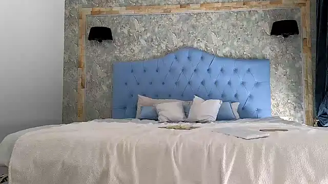 Snapshot of Blanca1 chatting on February 12, 2025, 11:51 am Blanca1 online show from February 12, 2025, 11:51 am