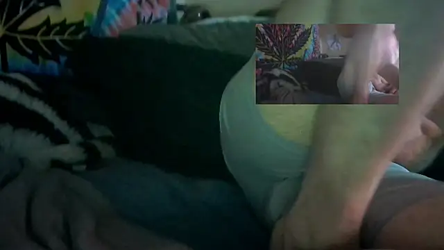 Snapshot of jaxx12369 chatting on February 11, 2025, 6:01 pm jaxx12369 online show from February 11, 2025, 6:01 pm