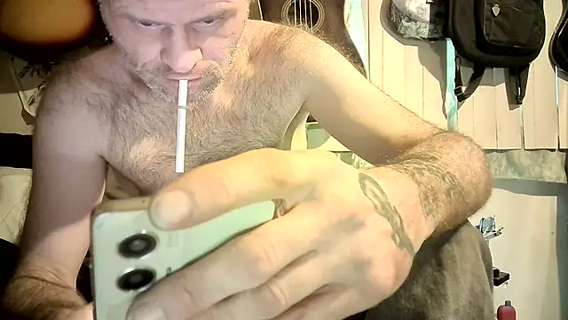 Snapshot of jaxx12369 chatting on February 20, 2025, 11:10 pm jaxx12369 online show from February 20, 2025, 11:10 pm