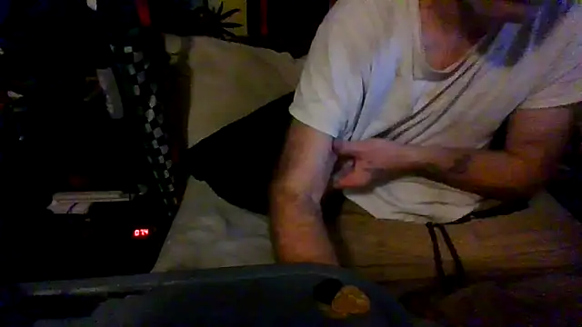 Snapshot of jaxx12369 chatting on September 30, 2025, 5:29 pm jaxx12369 online show from September 30, 2025, 5:29 pm