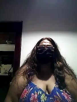 FemMom online show from October 19, 2025, 5:46 pm