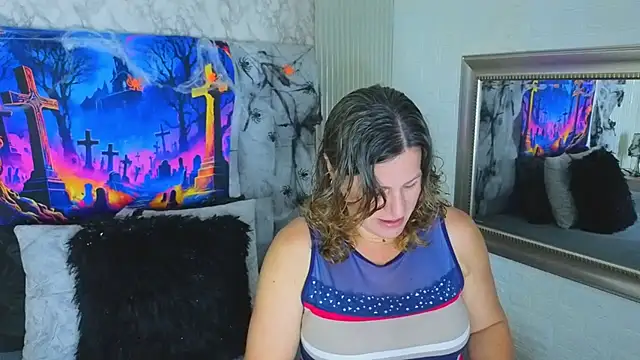 charlotte  G online show from October 22, 2025, 11:32 am