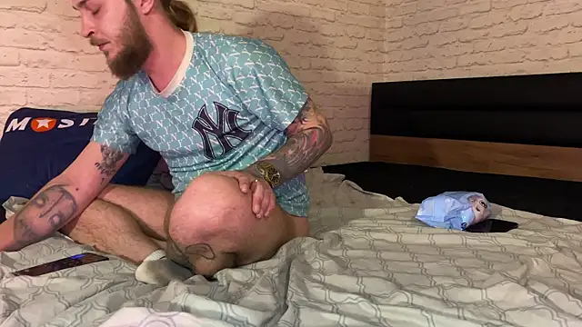 leesmoke online show from March 2, 2025, 2:10 pm