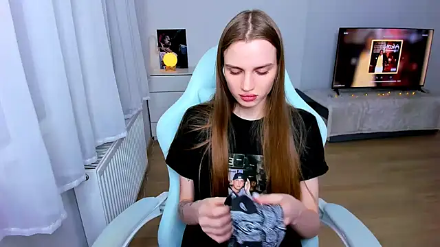 StellaLawless online show from February 8, 2025, 8:42 pm