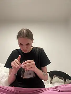 StellaLawless online show from February 20, 2025, 4:03 pm