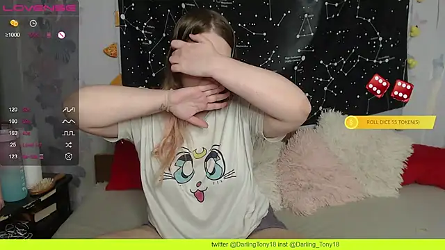 Snapshot of darling_tony chatting on March 9, 2025, 1:59 pm darling tony online show from March 9, 2025, 1:59 pm