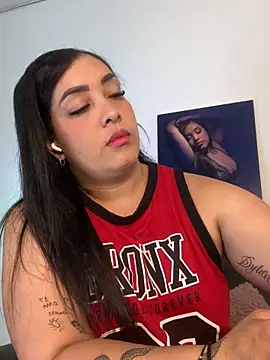 Sheeryl   online show from October 9, 2025, 6:17 pm