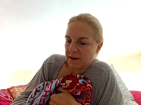 Snapshot of FrauleinSchmitt chatting on October 2, 2025, 7:48 am FrauleinSchmitt online show from October 2, 2025, 7:48 am