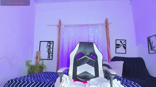  RedMoon online show from October 5, 2025, 6:50 pm