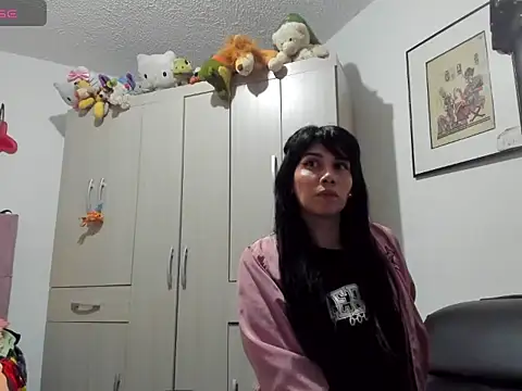 Snapshot of seduction_party chatting on October 12, 2025, 10:09 pm seduction party online show from October 12, 2025, 10:09 pm