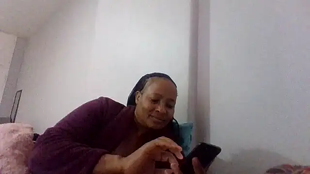 Snapshot of BabeAssXX chatting on October 10, 2025, 5:28 am BabeAssXX online show from October 10, 2025, 5:28 am