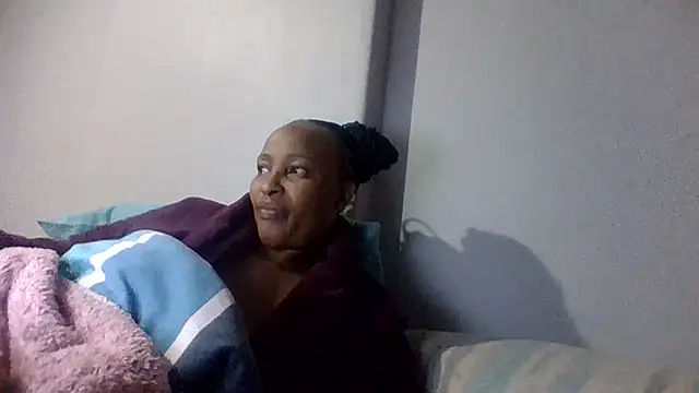 Snapshot of BabeAssXX chatting on October 24, 2025, 7:43 pm BabeAssXX online show from October 24, 2025, 7:43 pm