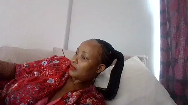 Snapshot of BabeAssXX chatting on November 5, 2025, 2:28 pm BabeAssXX online show from November 5, 2025, 2:28 pm