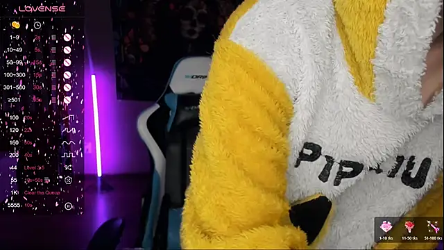 Snapshot of Project_hisoka chatting on November 5, 2025, 3:56 pm Project hisoka online show from November 5, 2025, 3:56 pm