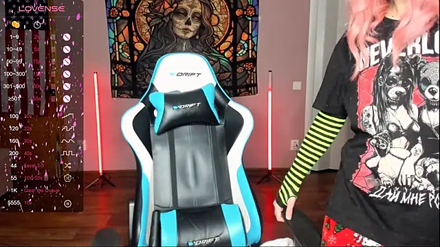 Snapshot of Project_hisoka chatting on November 9, 2025, 3:27 am Project hisoka online show from November 9, 2025, 3:27 am