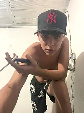 Snapshot of SpicyBoy_ chatting on October 9, 2025, 10:41 pm SpicyBoy  online show from October 9, 2025, 10:41 pm