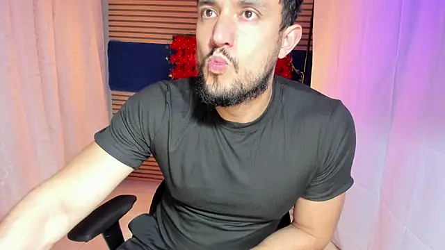 sexbull14 online show from November 10, 2025, 11:37 pm