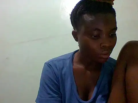 sexxyqueenn22 online show from November 16, 2025, 7:47 am