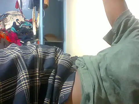 sexxyqueenn22 online show from December 16, 2025, 12:37 am