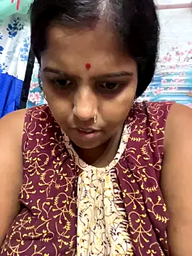 Beauty-queen online show from October 14, 2025, 1:01 pm