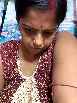 Beauty-queen online show from October 19, 2025, 10:38 am