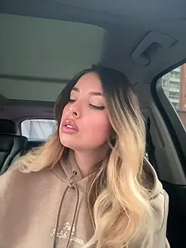 Alirawrz online show from February 27, 2025, 1:07 pm